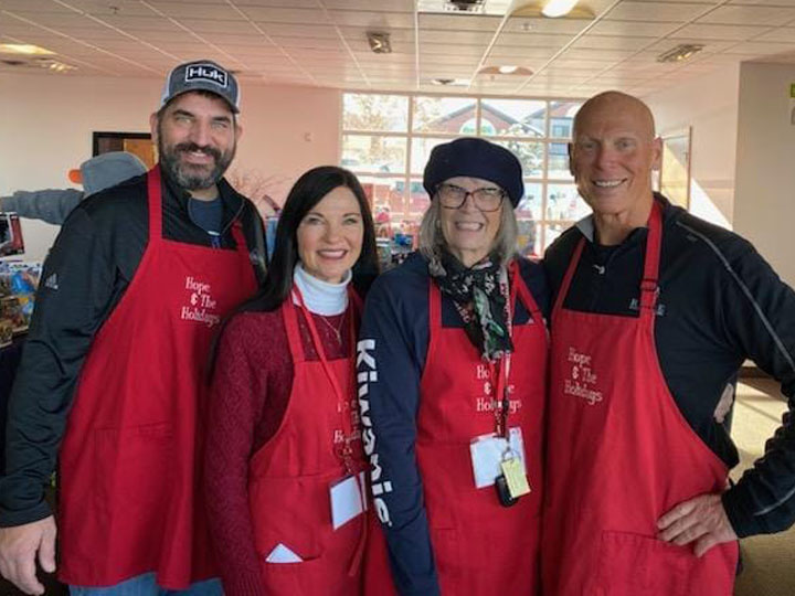 2022 Hope And The Holidays Rich Teresa Heidi Steve